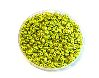 M5005, MATTE CHRYSOLITE, Superduo, 2 hole, 2.5x5mm green sd-35 Kumihimo lime Beadweaving,