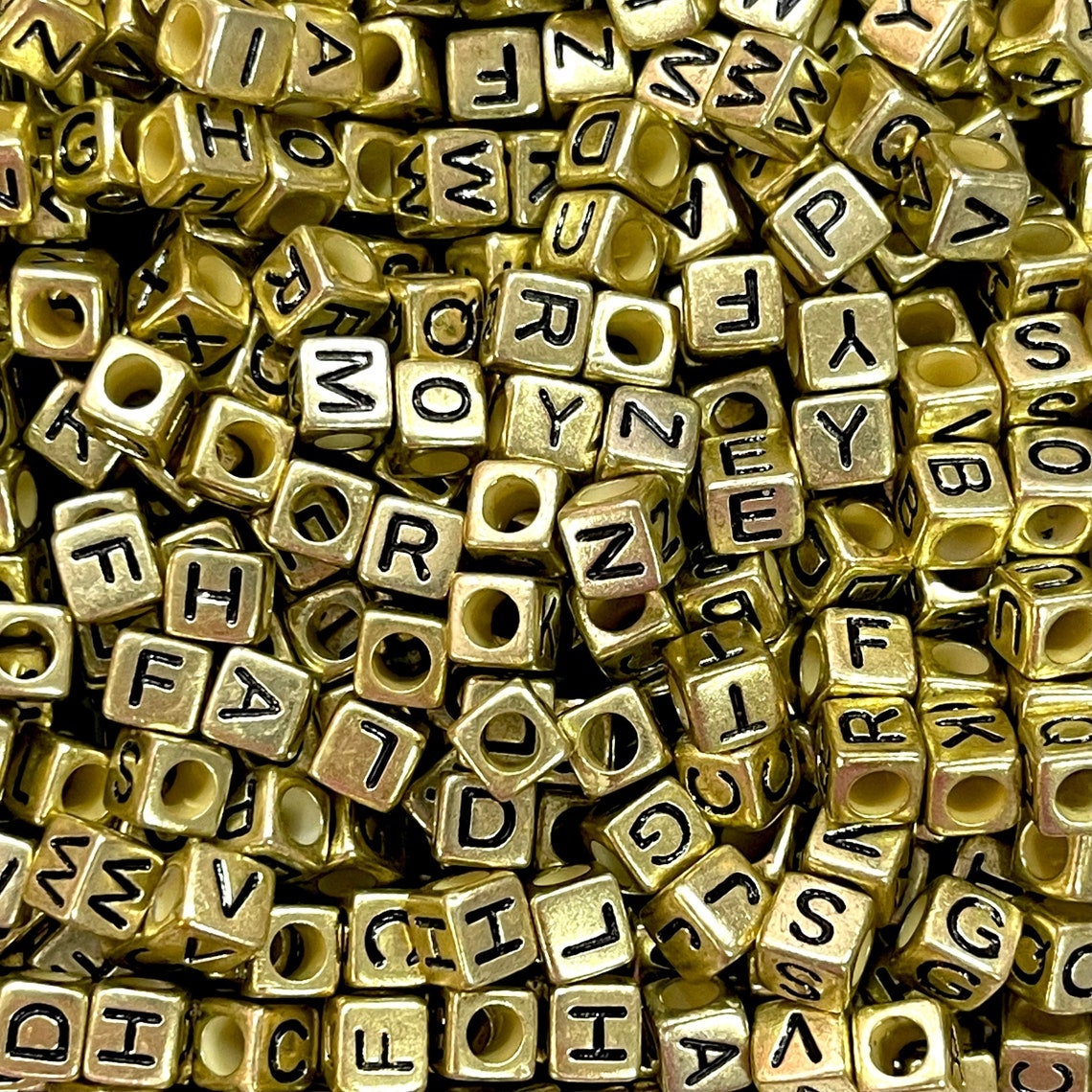  1000pcs Letter Beads Color Alphabet Cube Beads Letter