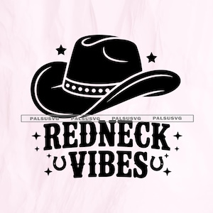 Może przedstawiać: Grafika czarnego kapelusza kowbojskiego z napisem "REDNECK VIBES" pogrubioną, stylizowaną czcionką. Projekt zawiera gwiazdy i podkowy, tworząc motyw country i western. Kapelusz ma ozdobną opaskę.