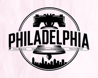 Peut inclure: Logo noir et blanc de Philadelphie avec la cloche de la Liberté, l'horizon de la ville et le mot "PHILADELPHIA" en gras, le tout dans un cadre circulaire.