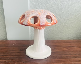 Ceramic Mushroom Holder, Toothbrush holder, Paintbrush holder