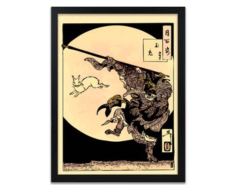 Könnte beinhalten: Eine Schwarzweißillustration einer japanischen mythischen Figur, möglicherweise ein Dämon, der auf einem großen, gelben Mond steht. Die Figur hält einen langen Stab und ist von wirbelnden Wolken umgeben. Ein weißes Kaninchen springt links von der Figur in die Luft. Der Text "月夜  兎" ist in japanischen Schriftzeichen in der oberen rechten Ecke des Bildes geschrieben.