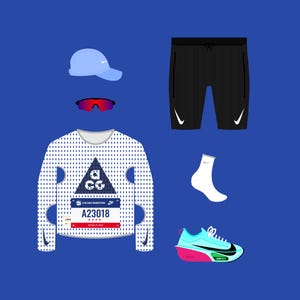 Puede incluir: Una taza de cerámica blanca con un asa negra y el texto "But First, Coffee" en negro, en negrita. La taza está sobre una superficie blanca.