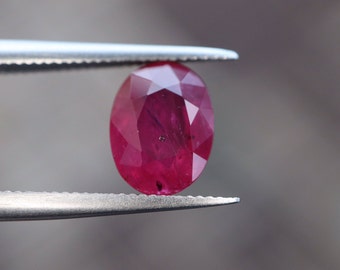 Certified Ruby 1.46cts Loose Genuine Earth Mined Faceted- Natural Pinkish-Red 7.87mm x 5.92mm x 3.40mm Unmounted Corundum
