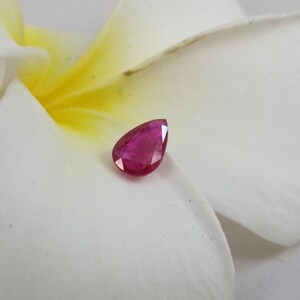 UNHEATED Certified 1.04ct Teardrop Pear Ruby Loose Earth Mined- Natural Red Ruby 8.03mm x 5.00mm x 2.49mm Unmounted- Corundum Jewelry Making