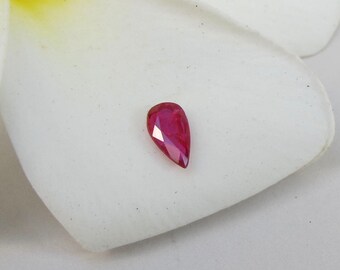 Half Carat UNHEATED Certified 0.57ct Teardrop Pear Ruby Loose Earth Mined-Genuine Red Ruby 7.97mm x 4.26mm x 1.63mm Unmounted Corundum