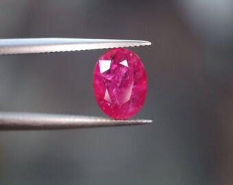 Certified Ruby 1.33cts Loose Genuine Earth Mined Faceted- Natural Reddish Pink 8.21mm x 6.09mm x 2.64mm Unmounted Corundum