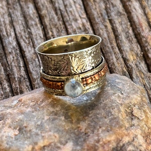 Half inch wide Sterling silver Spinner ring, Moonstone on copper and 2 separate sterling bands size 7