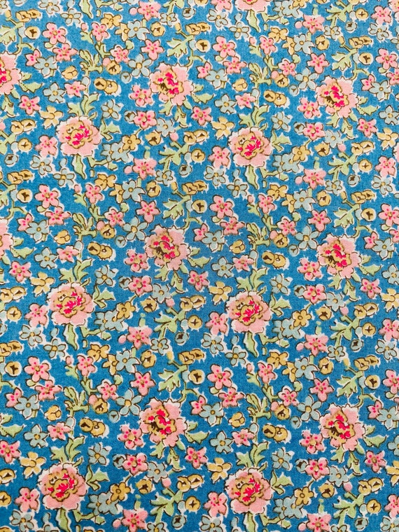A rare colourway in this gorgeous Liberty Tana Lawn Blue and Pink Vintage ‘Judy’ 17 x 9 1/2” fabric.