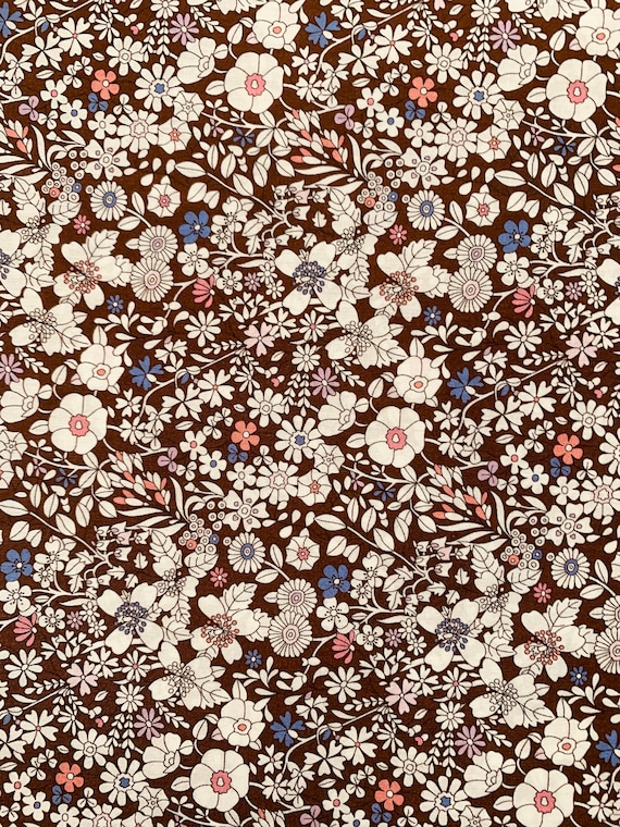 A Lovely Brown and White ‘June’s Meadow’ Liberty Tana Lawn 13”x 9” Fabric. Worldwide postage