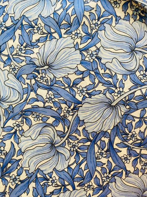 Liberty Tana Lawn 13”x 9” A Lovely Blue Flower William Morris design called ‘Pimpernel’.