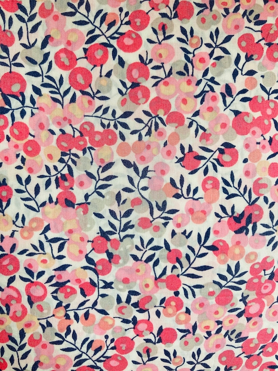 Discontinued Pink and White Wiltshire Berry Liberty Tana Lawn 13”x 9”