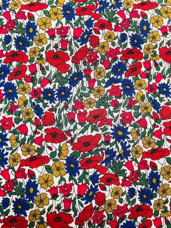 Liberty Tana Lawn Vintage ‘Petal and bud’ 13”x 9” fabric.