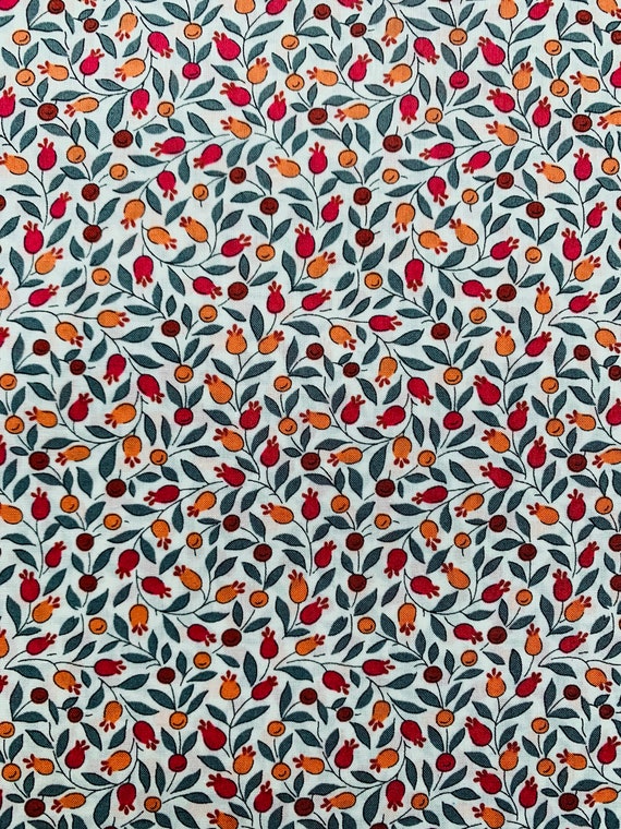Liberty Tana Lawn 13”x 9” Red and Green ‘Floriana’ fabric. Super fabric for quilting or any crafting project
