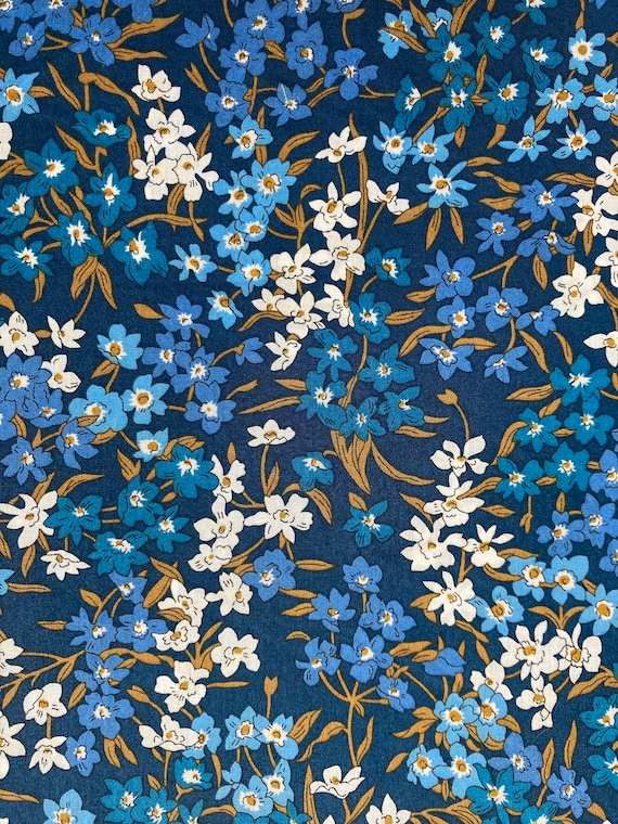 Seasonal Liberty Tana Lawn Blue and White ‘Sea Blossom’ Fabric 13”x 9”