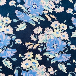 An unusual vintage 1980’s blue Liberty Tana Lawn 40 x 50cm Patchwork Crafting