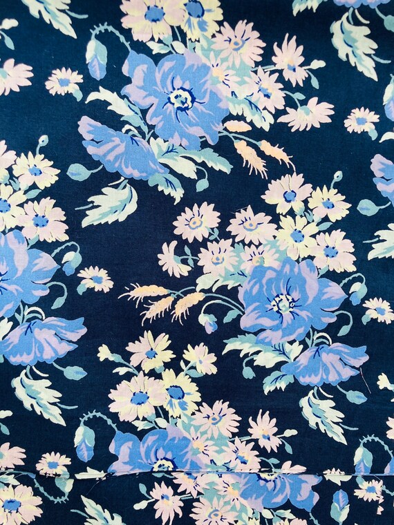 An unusual vintage 1980’s blue Liberty Tana Lawn 40 x 50cm Patchwork Crafting