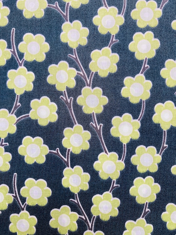 A Beautiful Green and Grey ‘Pep’ Liberty Tana Lawn 13”x 9” Crafting Patchwork