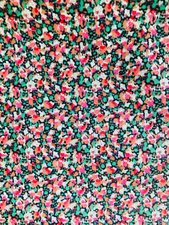A lovely vintage ‘Pepper’ Liberty Tana Lawn cut to a generous 13 x 9” Pink and Green