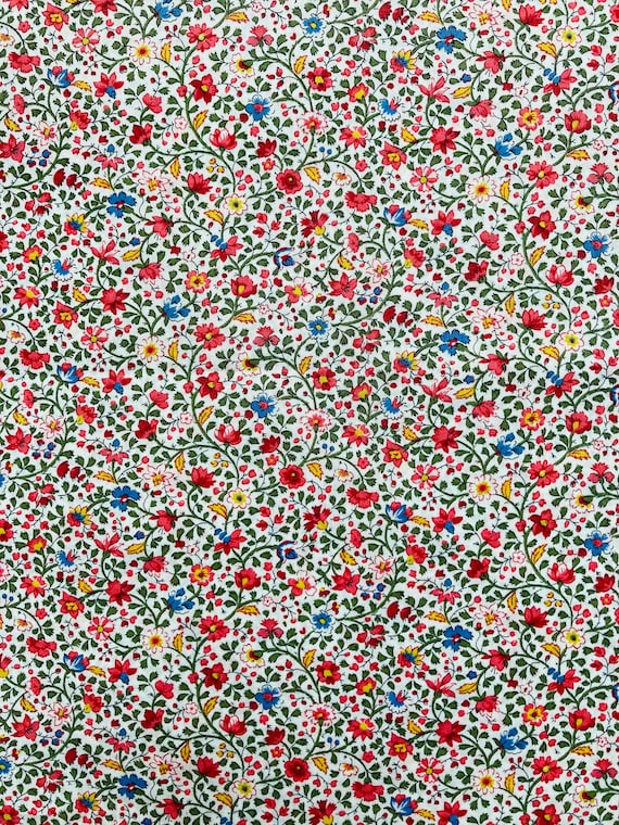 A Lovely Red and Green ‘Camille’ Liberty Tana Lawn 13”x 9” Fabric. Free worldwide postage