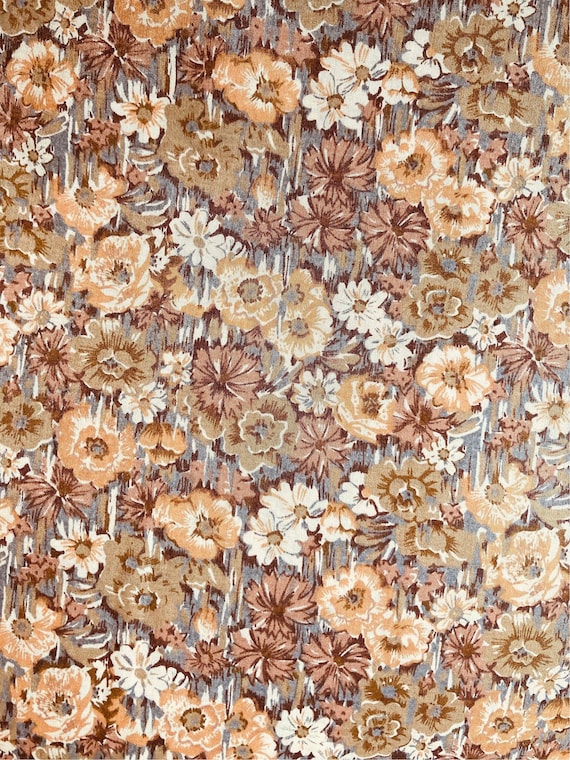 A beautiful vintage ‘Unknown’ Liberty Tana Lawn cut to a generous 17 x 10” Brown and Peach