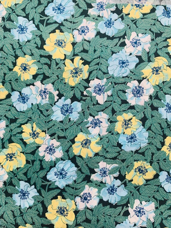 A lovely yellow and green seasonal Liberty Tana Lawn, Ankara Floral, 2019. 40 x 50cm Patchwork Crafting
