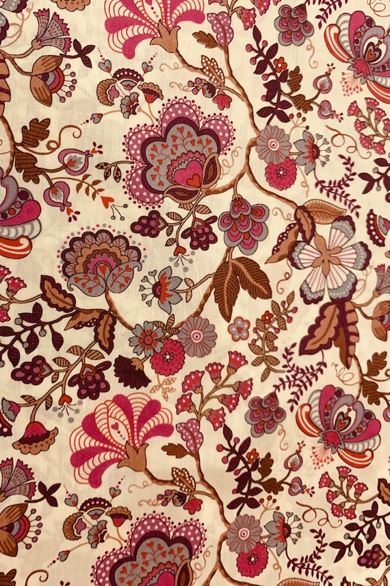 Purple and Pink Liberty Tana Lawn ‘Maybelle’ 13”x 9”. Beautiful material