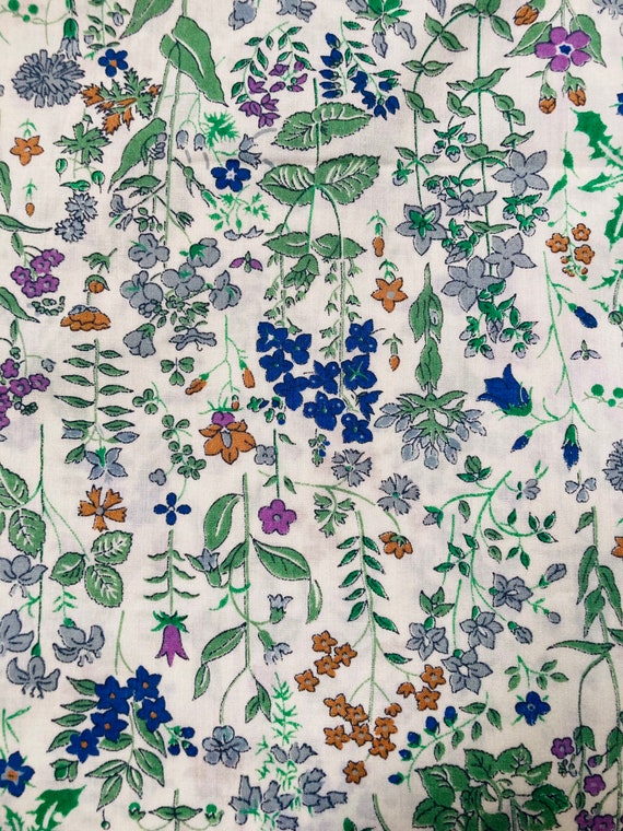 A very pretty green and blue ‘Field Flowers’, Vintage Liberty Tana Lawn 40 x 50 cm