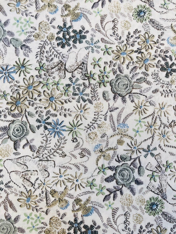 Discontinued Green and Grey ‘Claudine’ Liberty Tana Lawn 13”x 9”