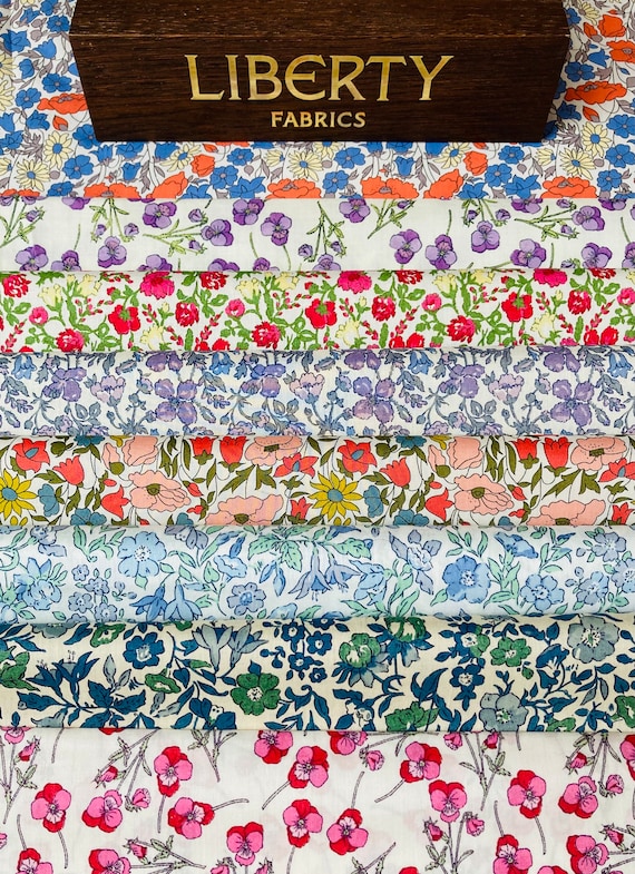 A Beautiful ‘The Fab Four’ fabric pack. This collection comprises of 4 x 2 classic designs cut to a generous 6 x 9”