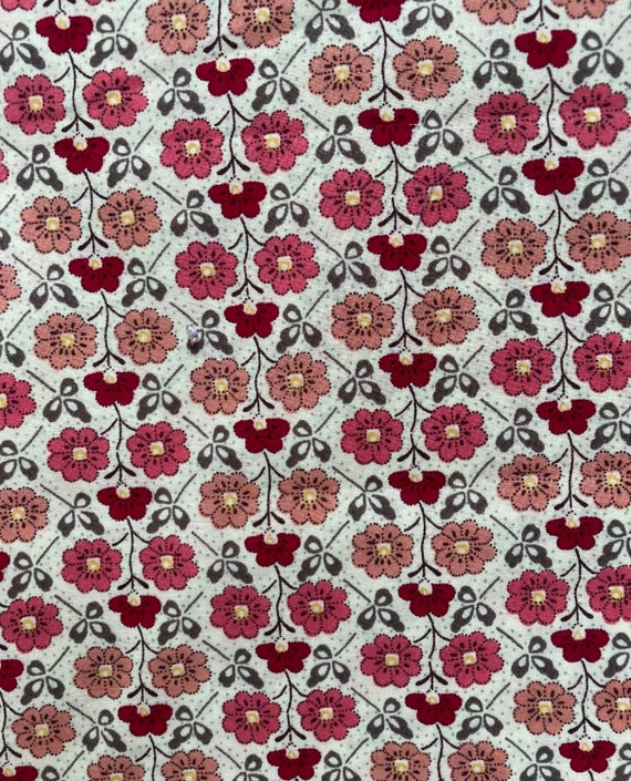 An unusual, striking Peach and Beige ‘Cordelia’ Liberty Tana Lawn 13”x 9” Fabric, Ideal for face masks
