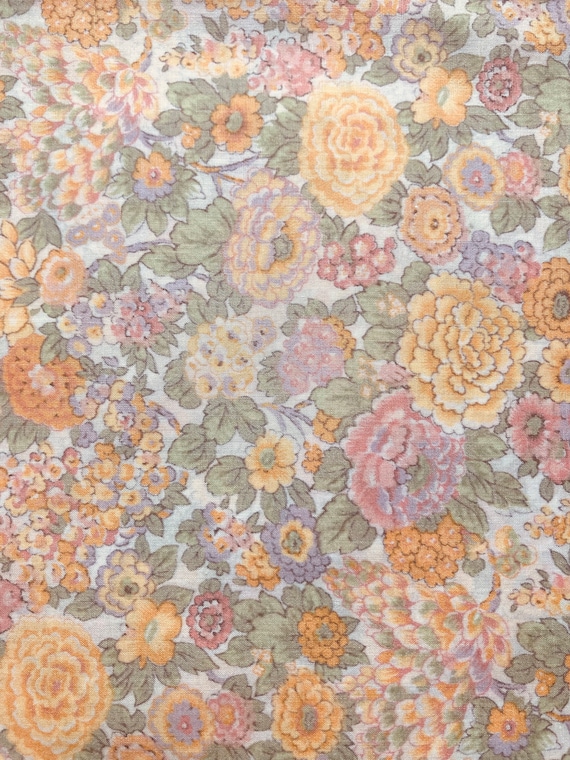 A beautiful vintage ‘Elysian’ Liberty Tana Lawn cut to a generous 17 x 9” Yellow and Green