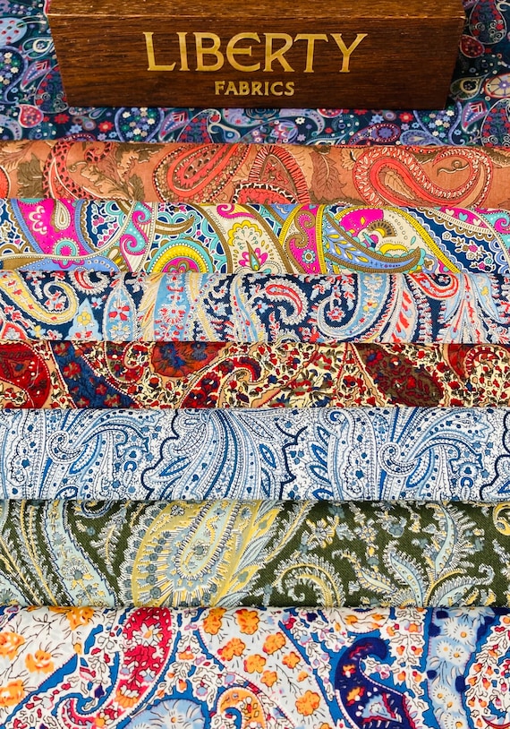 A Beautiful Liberty ‘Paisleys’ fabric bag, containing 8 lovely Paisley’s and Bourton cotton pieces cut to a generous 6”x 9”