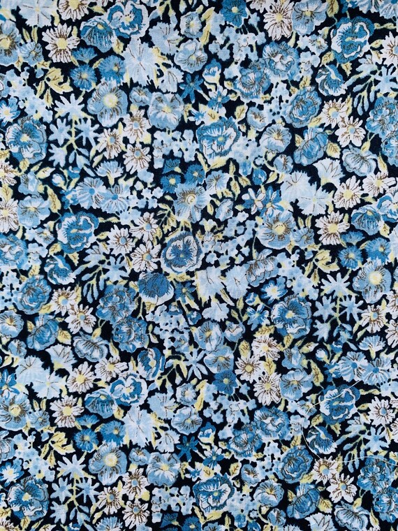 Liberty Tana Lawn Discontinued 13”x 9”  fabric Blue and Green ‘Chives’