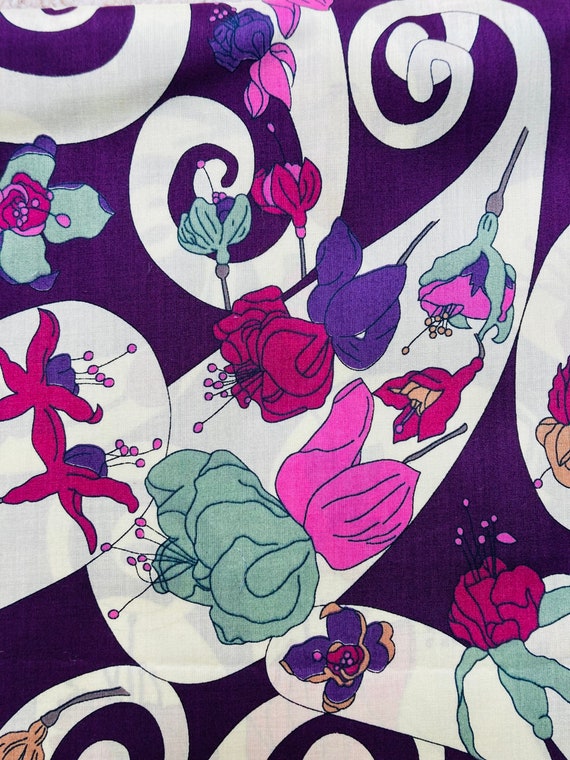Liberty Tana Lawn Vintage Purple ‘Ottillie’ fabric 50 x 40cm Patchwork Crafting