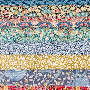Una splendida confezione di tessuto "Revival". Queste confezioni contengono 8 pezzi di cotone Liberty Tana Lawn, tagliati in una generosa misura di 6"x9".