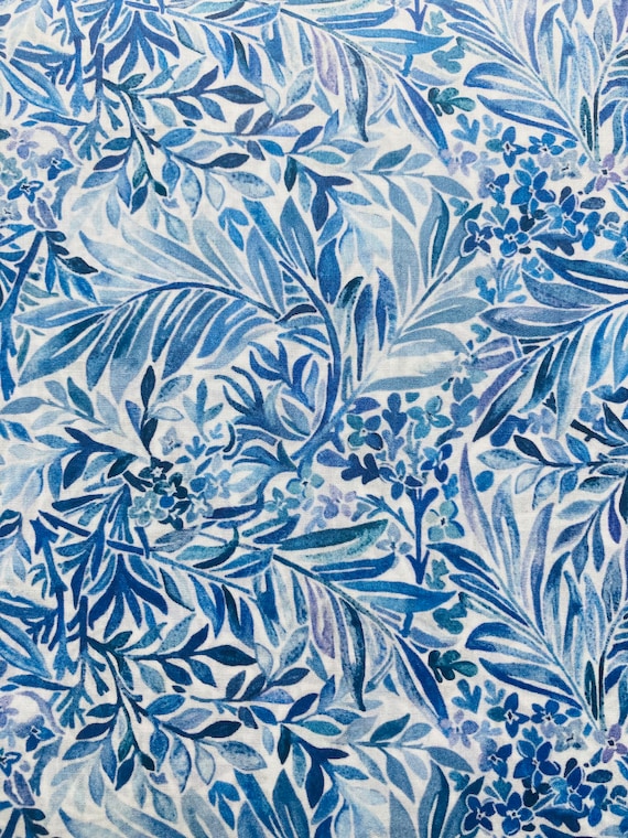 A Beautiful Blue And White ‘Wallace Garden’ Liberty Tana Lawn 13”x 9” Crafting Patchwork