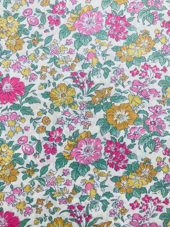 A Lovely Pink and Green ‘Clare and Rich’, Discontinued Liberty Tana Lawn 13”x 9” Fabric. Free worldwide postage
