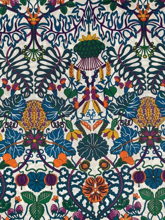 A lovely Orange and Blue ‘Morris’s Allotment’ Liberty Tana Lawn cut to 40cms x 50 cms.