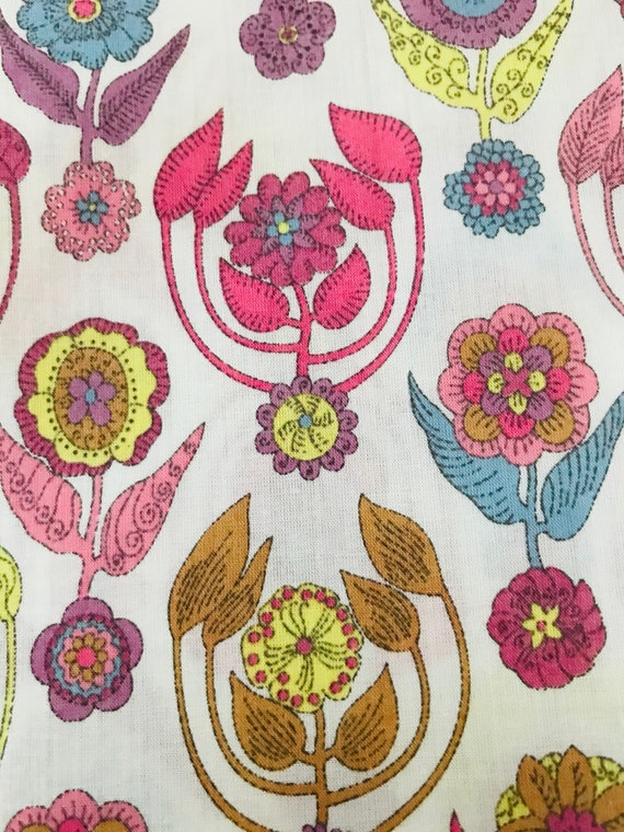 Liberty Tana Lawn 13”x 9” Multi Coloured Droxford, ideal for a face mask.
