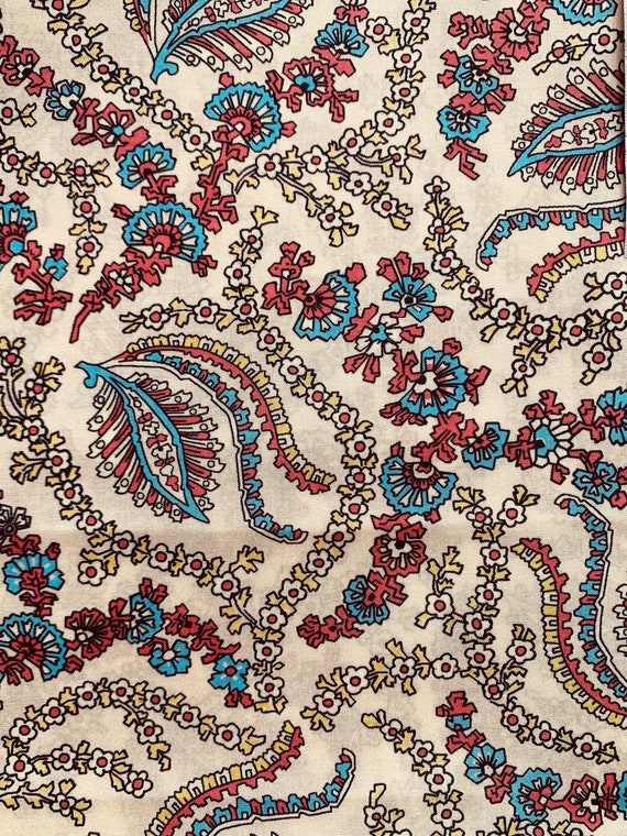 A Beautiful Collectors Corner Pink and Blue ‘Gretel’ Colourway. This lovely Liberty Tana Lawn Is cut to a generous 13 x 13”