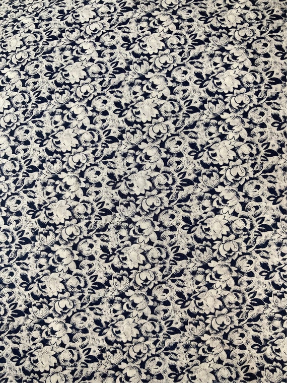 A rare colourway in this gorgeous Liberty Tana Lawn Black and White Vintage 1993/94 ‘Friston’ 17 x 10” fabric.