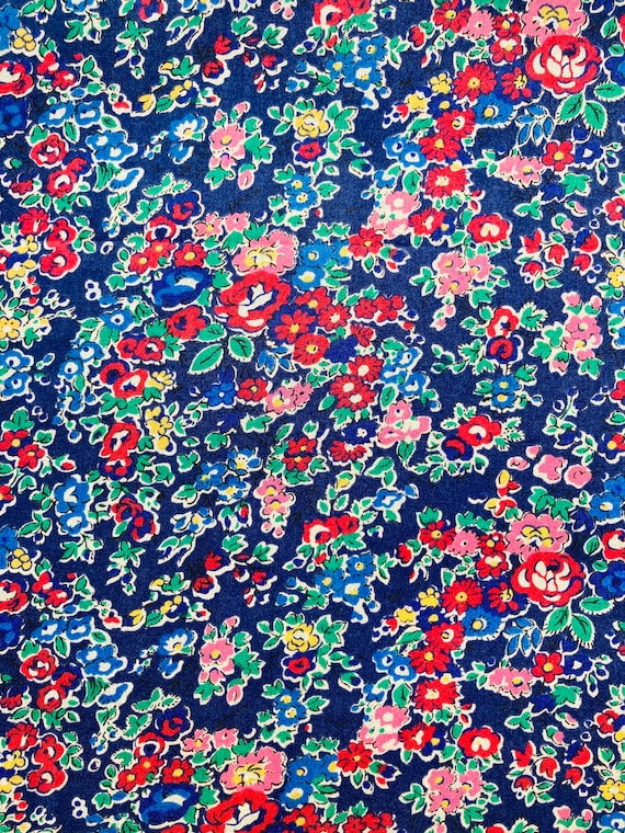 A lovely Purple and Red ‘Tatum’ Liberty Tana Lawn 13”x 9” Fabric. Crafting