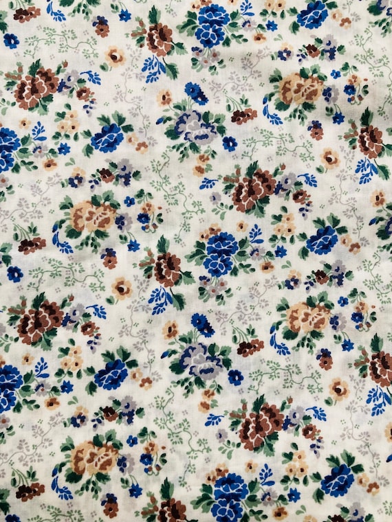 A lovely blue and brown ‘Lizzies Rose’ Liberty Tana Lawn 13 x 9”  Patchwork Crafting. Free International Shipping