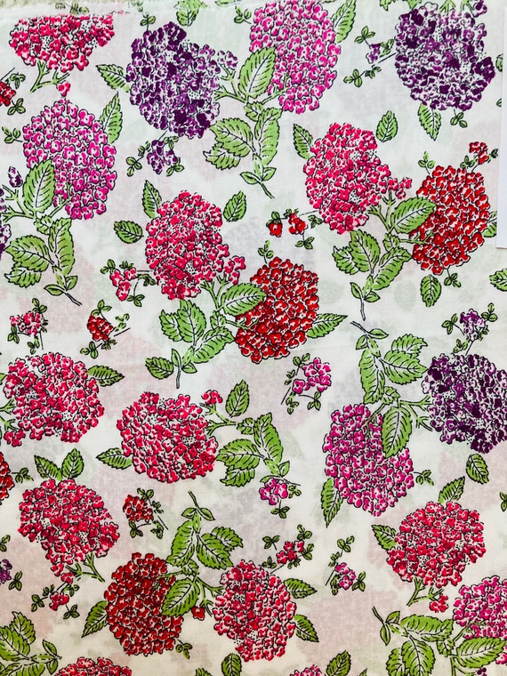Collector’s Corner Discontinued Designs and Colourways of Liberty Tana Lawns ‘Freya’ 18”x 9”.