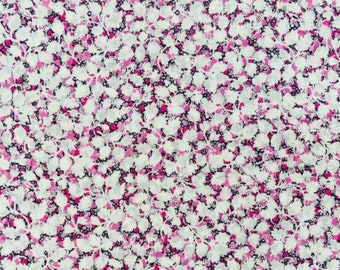 A Beautiful Vintage Colourway of ‘Pablo Pepper’ This Pink Liberty Tana Lawn Is cut to a generous 40cm x 50cm