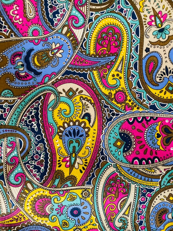 Liberty Tana Lawn 13”x 9” ‘The Cadbys’ Blue/pink Paisley style
