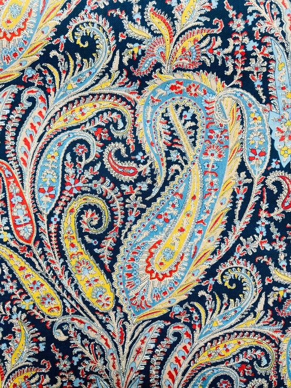 A lovely Blue and Gold Liberty Tana Lawn ‘Felix and Isabelle’ 40 x 50cm fabric