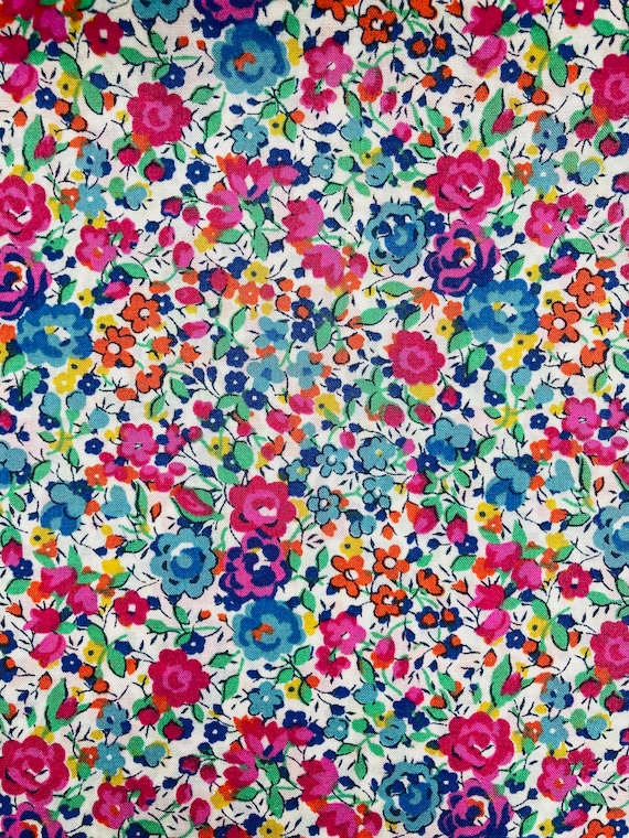 A Gorgeous Liberty Tana Lawn 13 x 9”  fabric, Purple and Blue ‘Emma and Georgina’. I offer  international shipping.