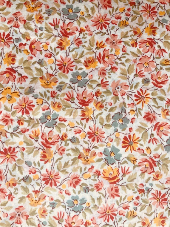 A rare colourway in this gorgeous Liberty Tana Lawn Orange and Green Vintage ‘Imivia’ 17 x 10” fabric.
